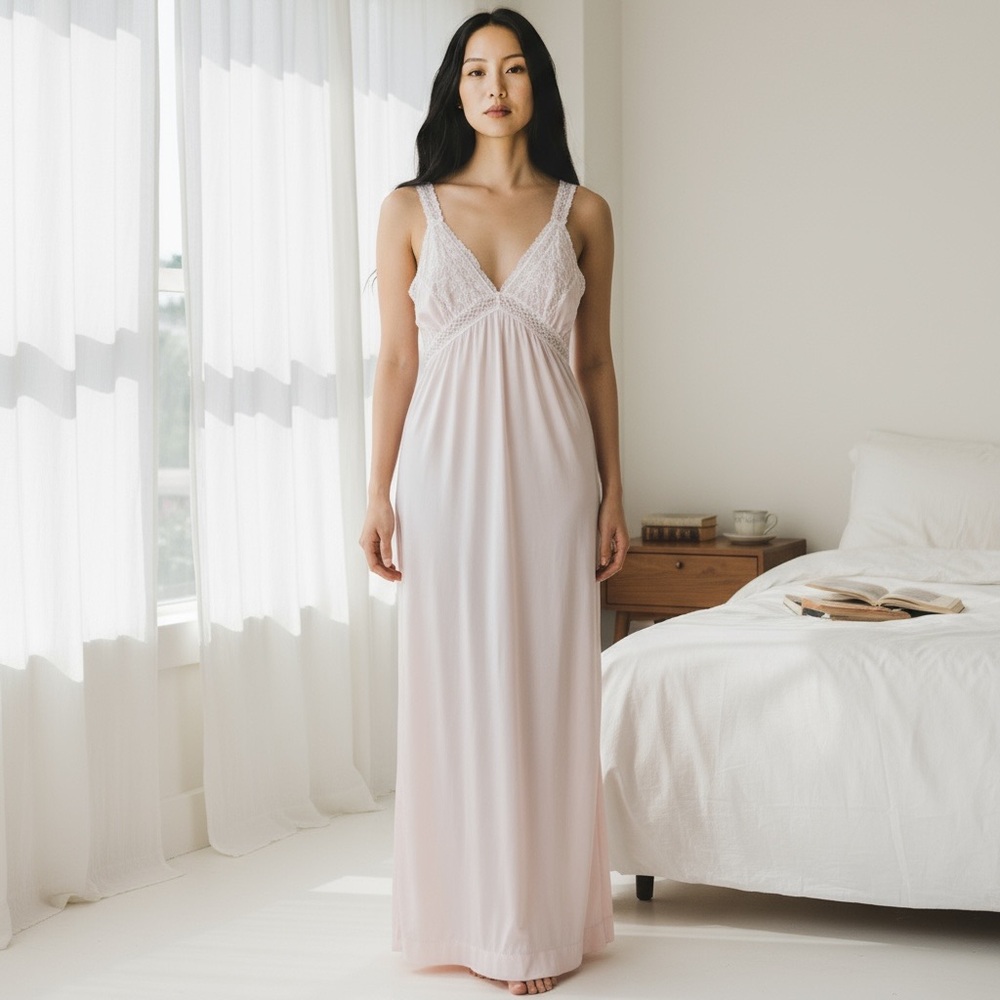 Dior Pale Pink Lace-Trim Long Nightgown
